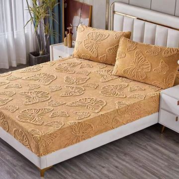 Cearșaf Cocolino 180/200 cm – Elastic 360° + 2 Fete Perna Model Fluturi 3D Moale și Călduros Camel